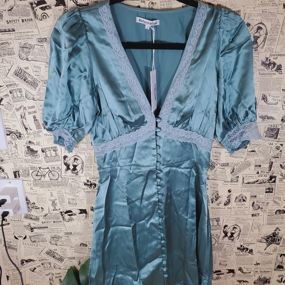 NWT Reformation mini button silk brigitta dress v neck line in verdigris 0 - Picture 3 of 7